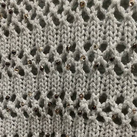 Abercrombie sweater tank - Picture 2 of 2